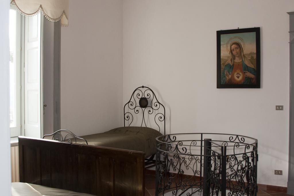 Calvanico Palazzo D'Orsiヴィラ 部屋 写真