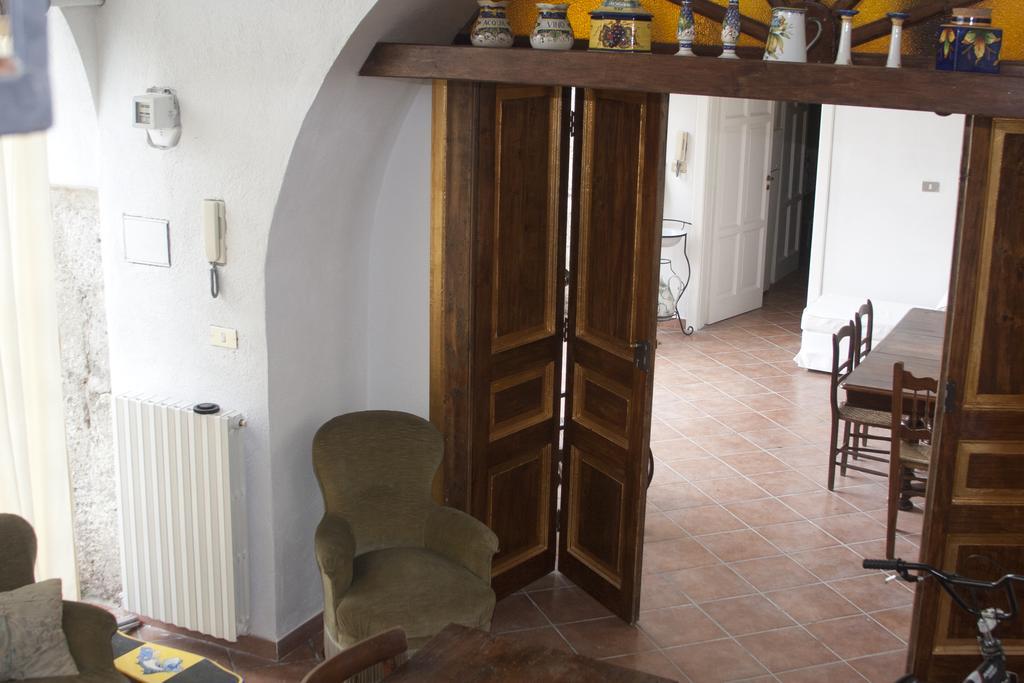 Calvanico Palazzo D'Orsiヴィラ 部屋 写真